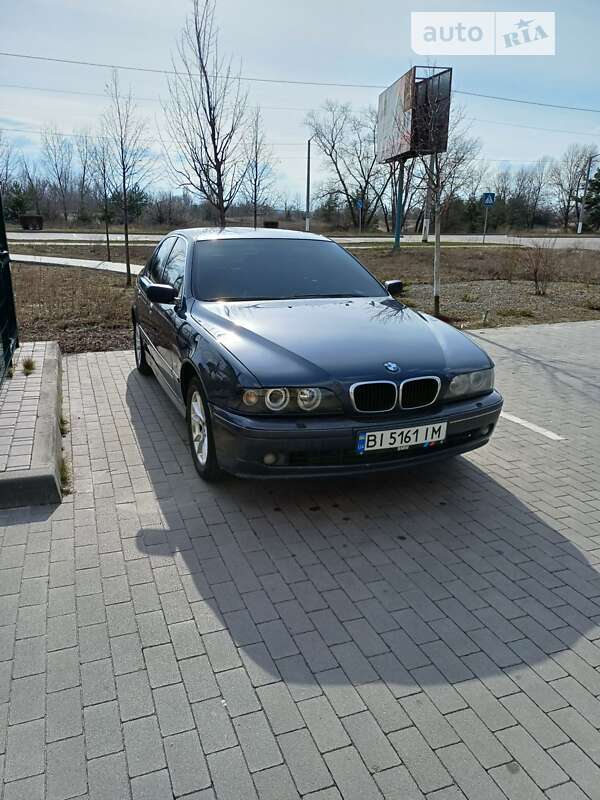 Bmw 530i (2002)
