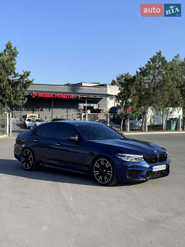 Bmw M550i xdrive (2017)