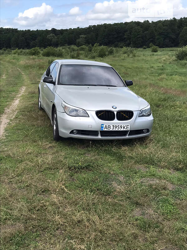 Bmw 525 (2006)