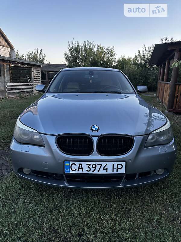 Bmw 525 (2004)