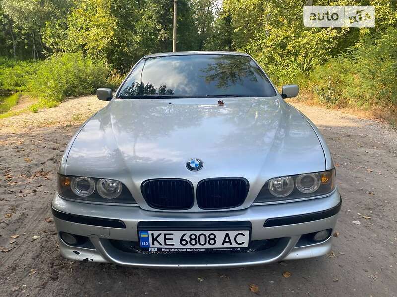 Bmw 525i (2001)