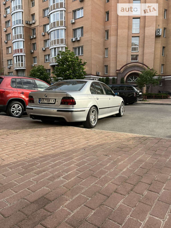 Bmw 523i (1998)