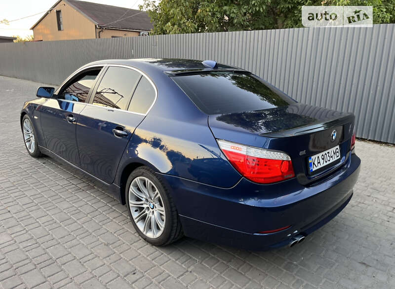 Bmw 523i (2007)