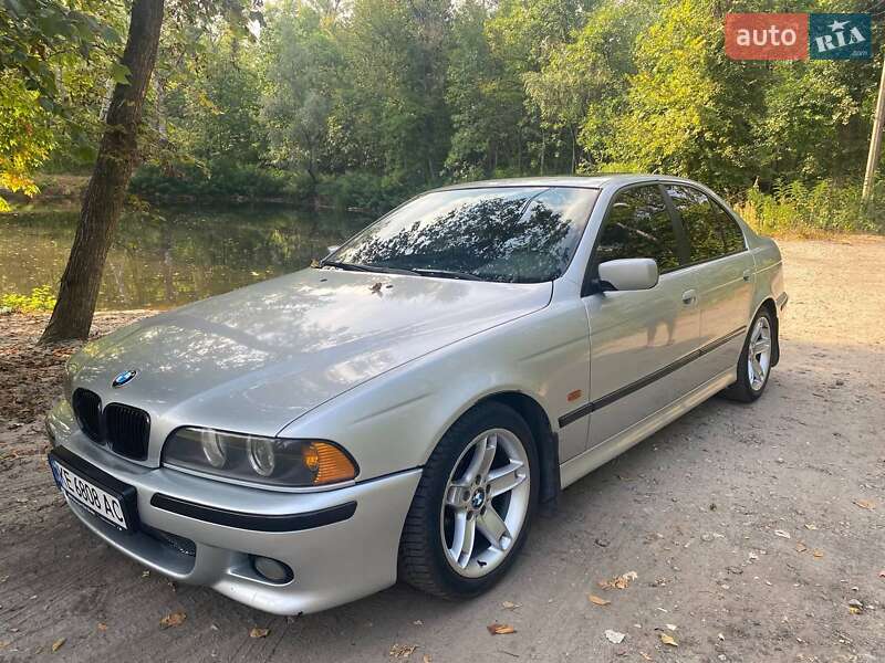Bmw 525i (2001)