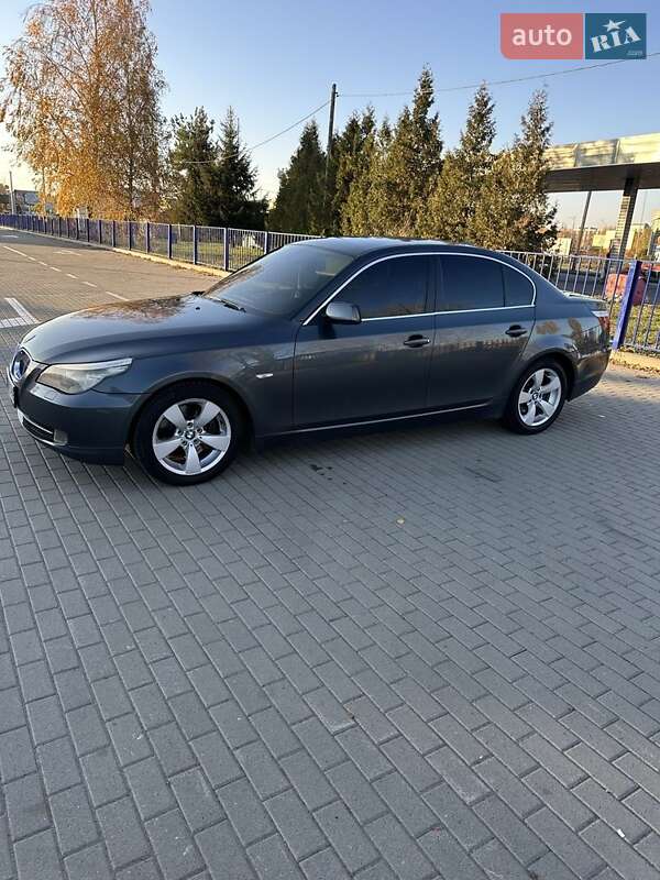 Bmw 525 (2008)