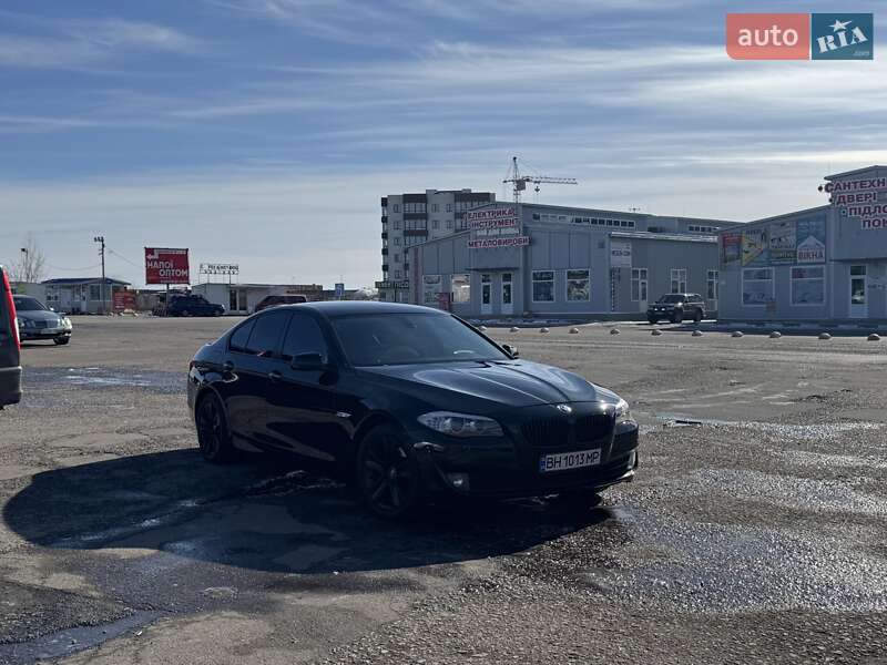 Bmw 5 series (2011)
