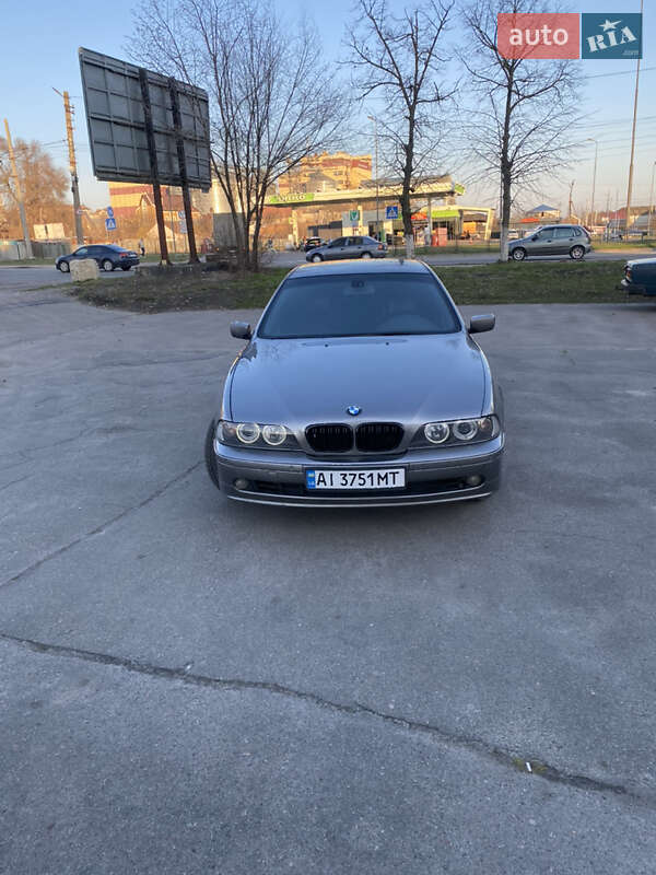 Bmw 5 series (2002)