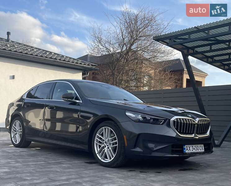 Bmw 5 series (2024)