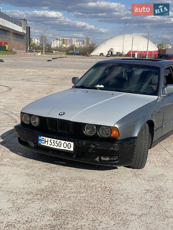 Bmw 5 series (1989)