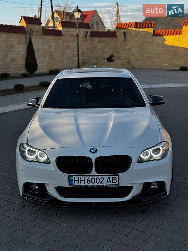 Bmw 5 series (2016)
