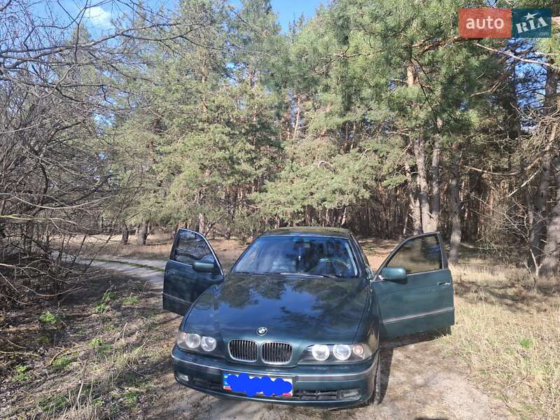 Bmw 5 series (1998)