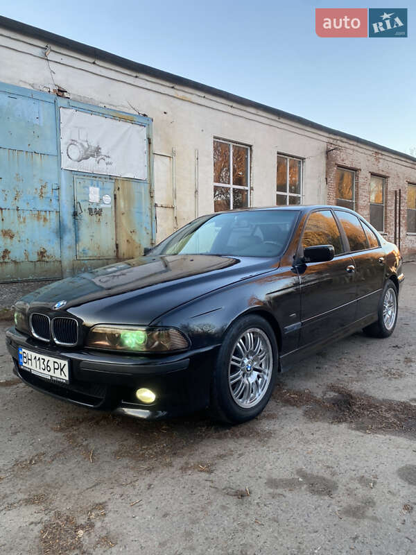 Bmw 5 series (2001)
