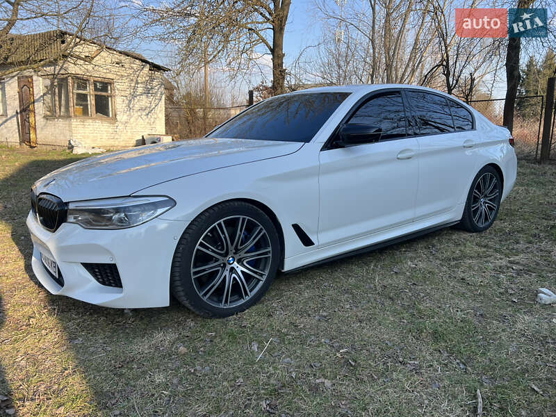 Bmw 5 series (2018)