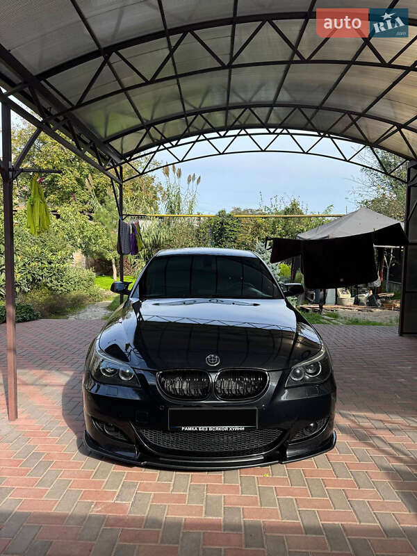 Bmw 5 series (2003)