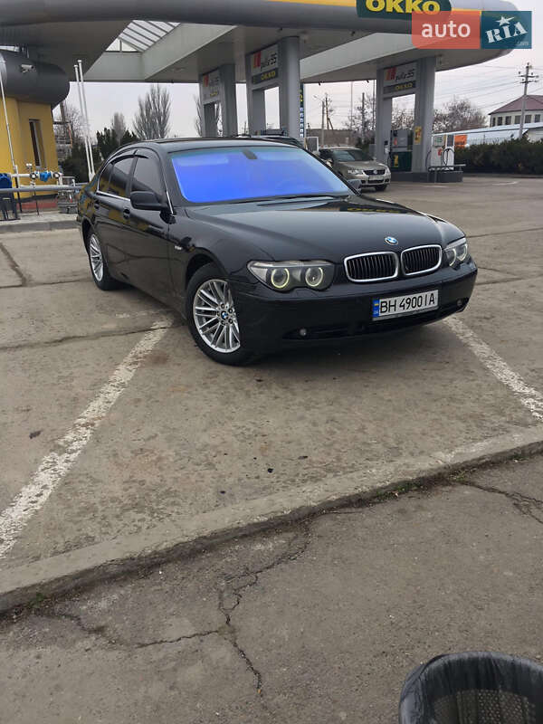 Bmw 7 series (2003)