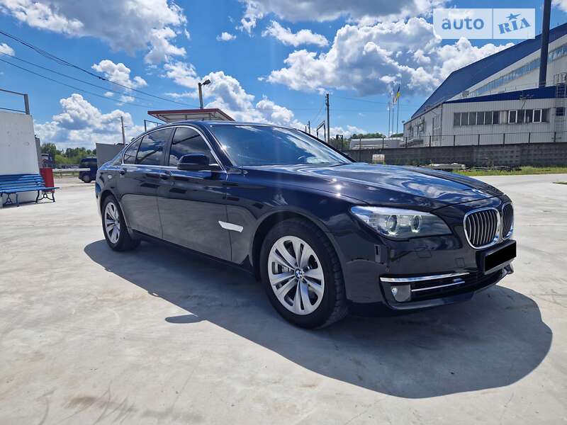 Bmw 7 series (2012)