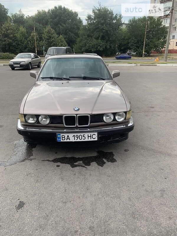 Bmw 730 (1988)