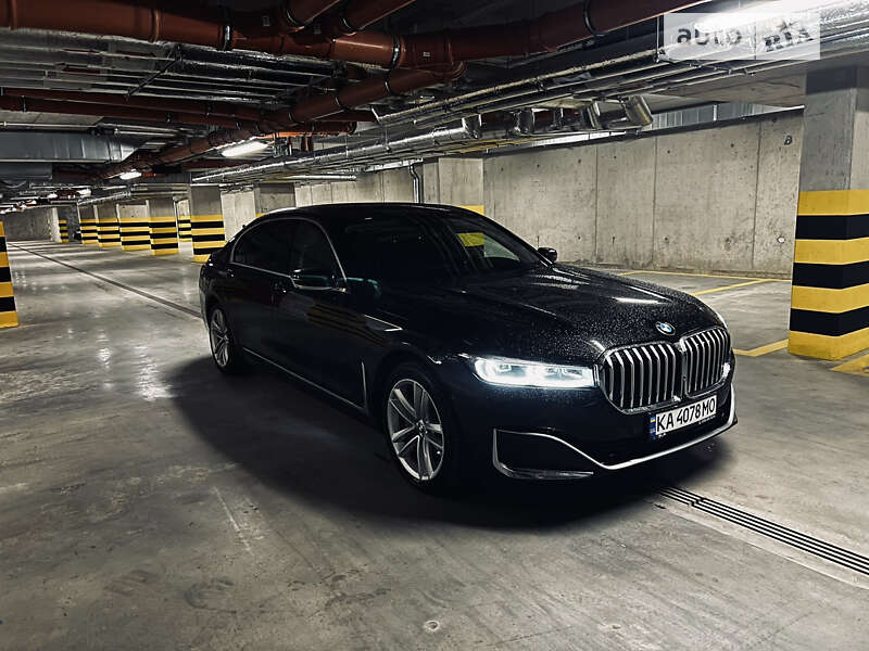 Bmw 750xi (2016)
