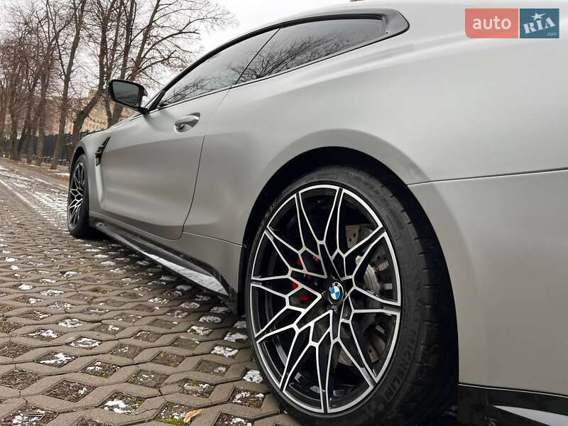 Bmw M4 (2022)