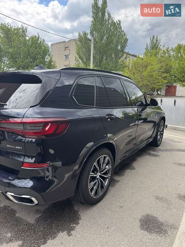 Bmw X5 (2021)