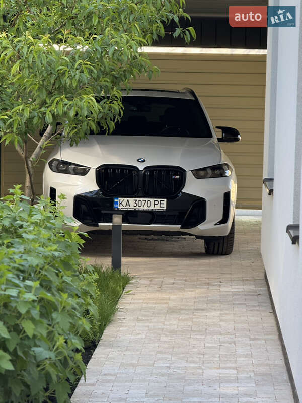 Bmw X5 (2023)