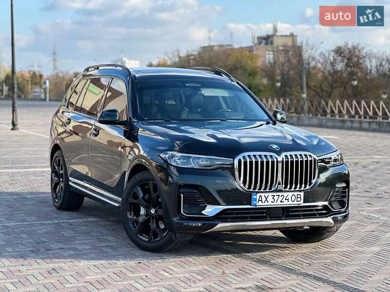 Bmw X7 (2022)