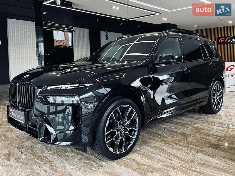 Bmw X7 (2024)