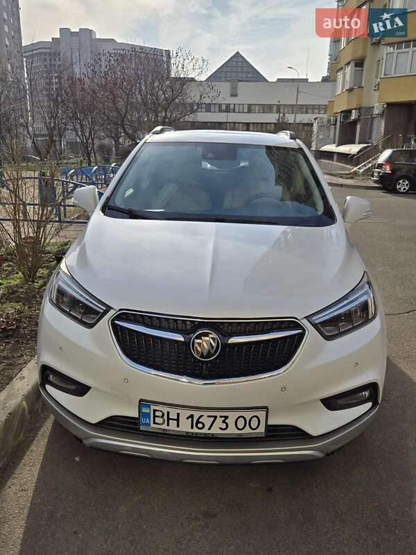 Buick Encore (2017)