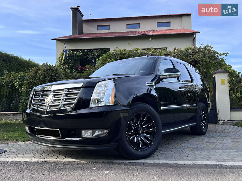 Cadillac Escalade (2013)