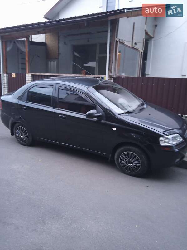 Chevrolet Aveo (2005)