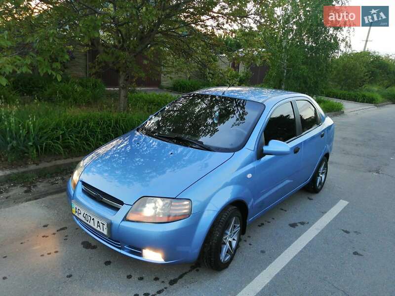 Chevrolet Aveo (2005)