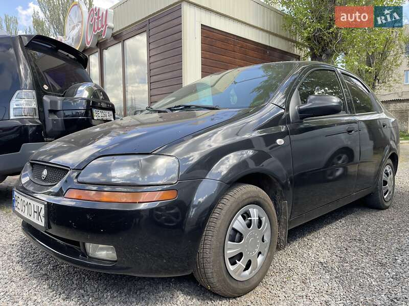 Chevrolet Aveo (2005)