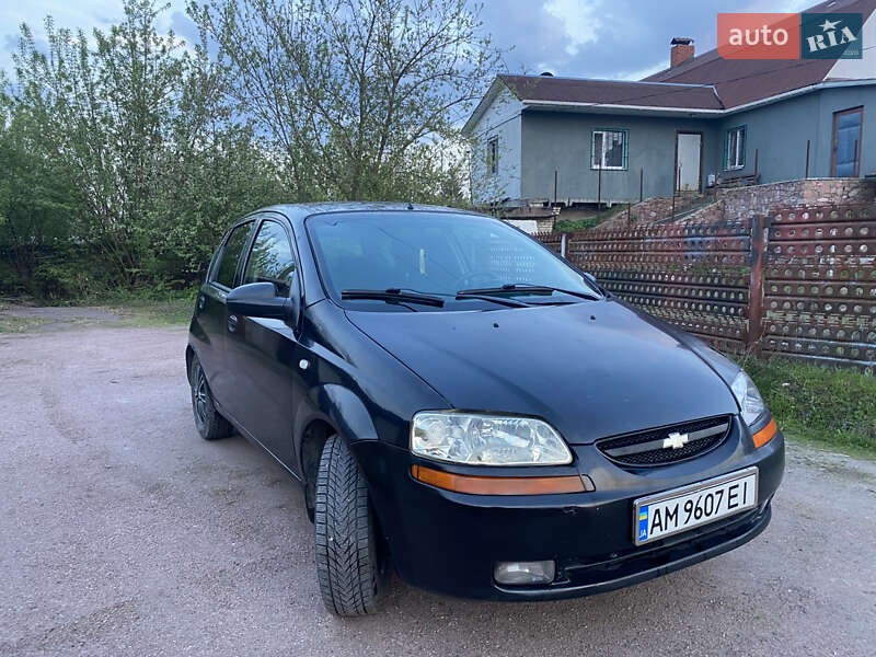 Chevrolet Aveo (2005)