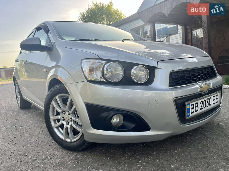 Chevrolet Aveo (2012)