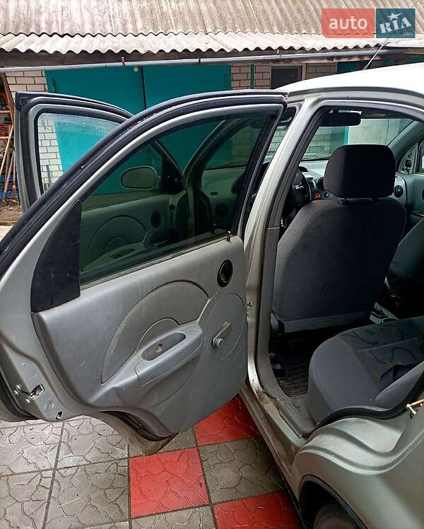 Chevrolet Aveo (2004)