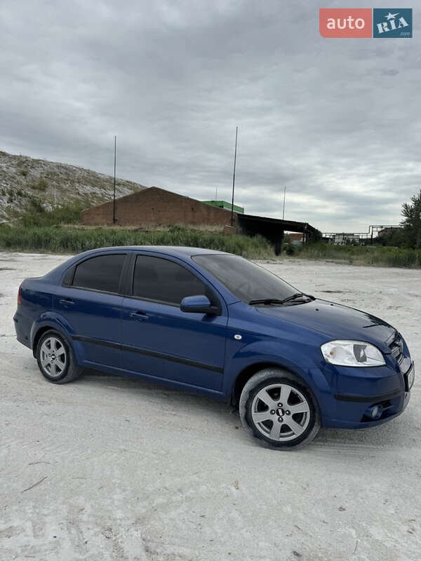 Chevrolet Aveo (2008)