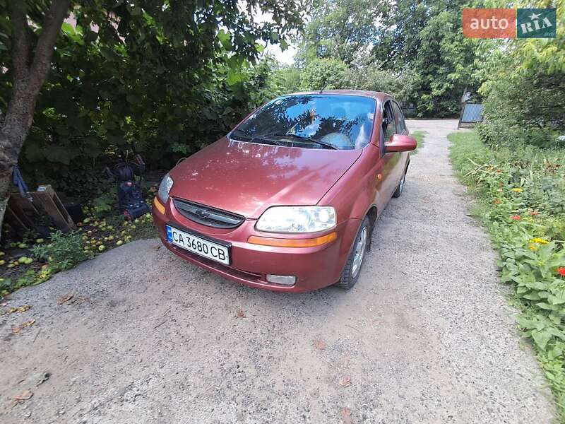 Chevrolet Aveo (2004)