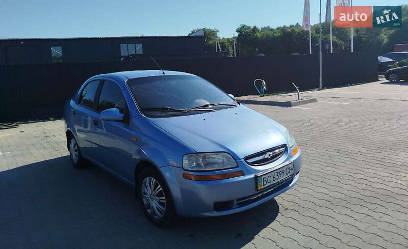 Chevrolet Aveo (2004)