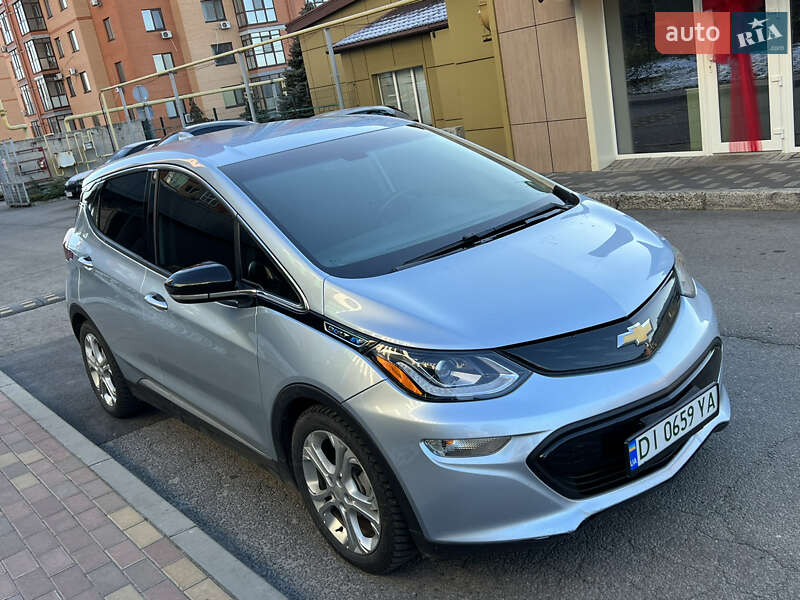 Chevrolet Bolt ev (2017)