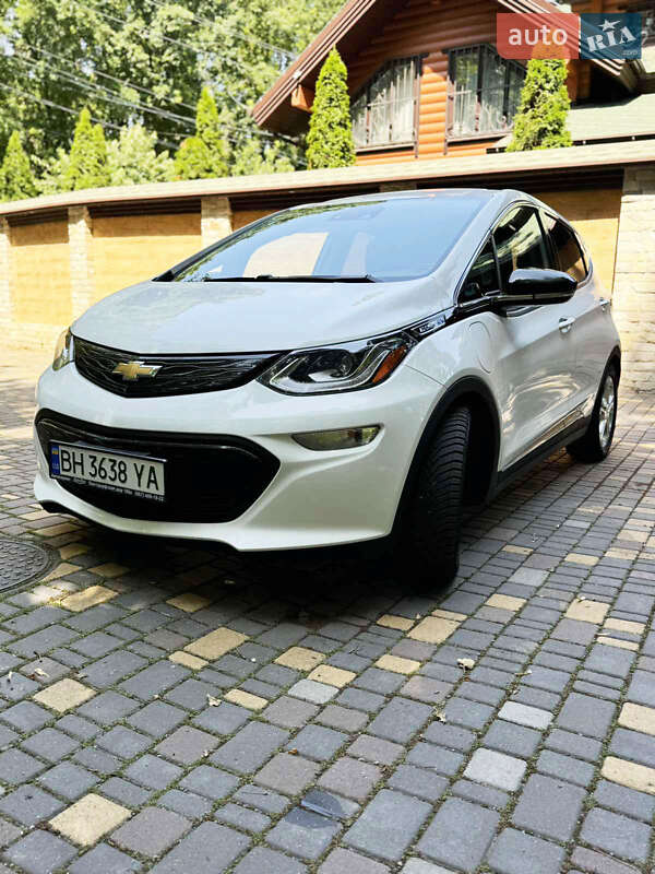Chevrolet Bolt ev (2020)