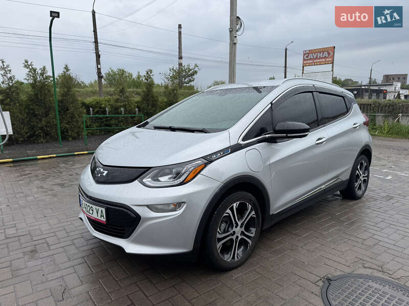 Chevrolet Bolt ev (2017)