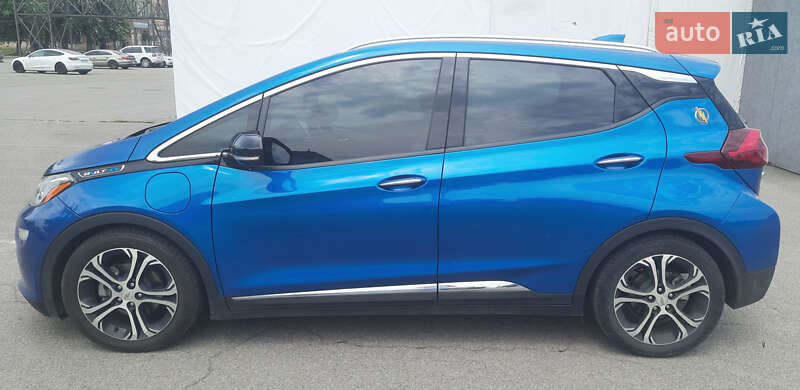 Chevrolet Bolt ev (2020)