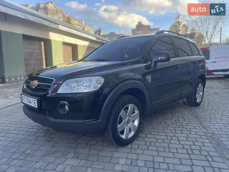 Chevrolet Captiva (2010)