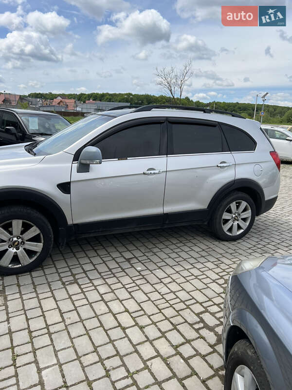 Chevrolet Captiva (2007)