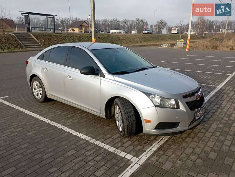 Chevrolet Cruze (2012)