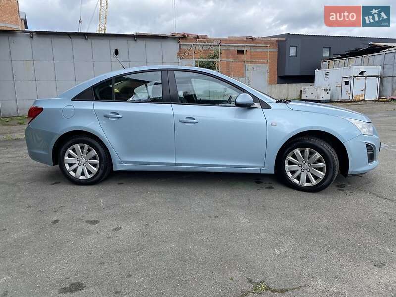 Chevrolet Cruze (2014)