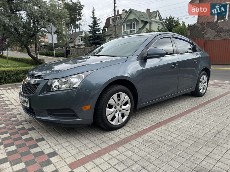 Chevrolet Cruze (2012)