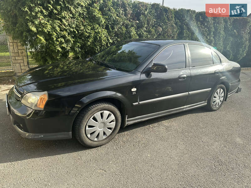 Chevrolet Evanda (2005)