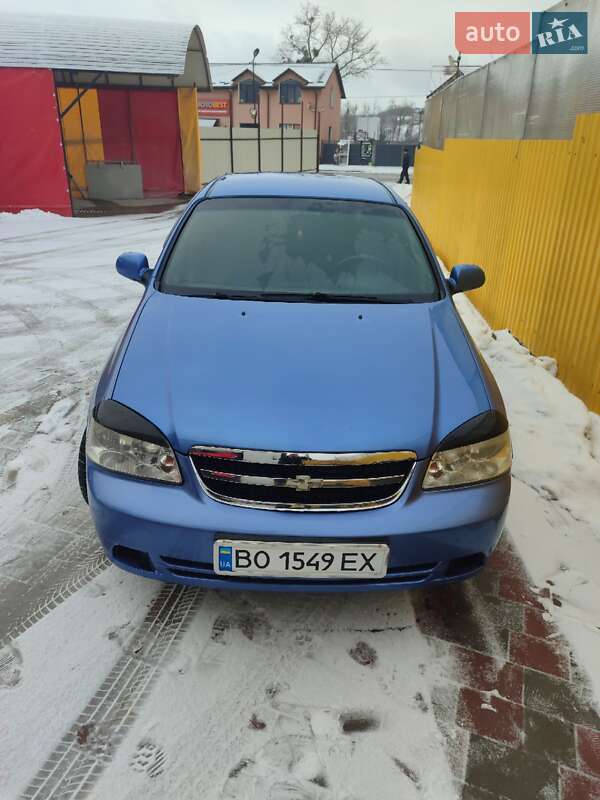 Chevrolet Lacetti (2005)