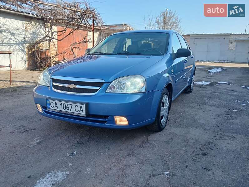 Chevrolet Lacetti (2008)